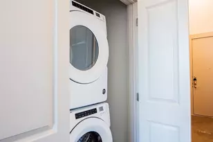 830 N Zang Blvd, Dallas, TX 75208 - Photo 9