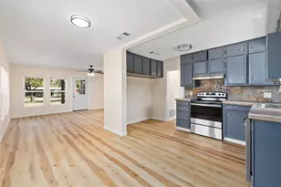 2105 4th St, Brownwood, TX 76801 - Photo 9