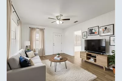 519 Sunnyside Avenue, Cockrell Hill, TX 75211 - Photo 3