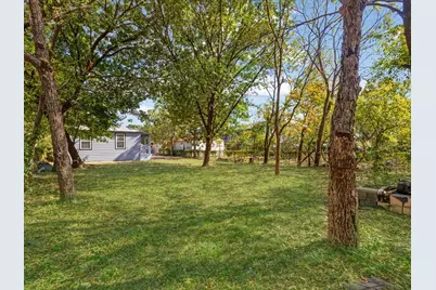 519 Sunnyside Avenue, Cockrell Hill, TX 75211 - Photo 23