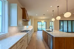 208 Pecan St, Roanoke, TX 76262 - Photo 11