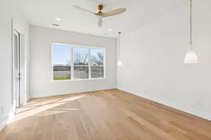 208 Pecan St, Roanoke, TX 76262 - Photo 15