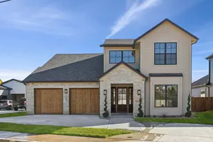 208 Pecan St, Roanoke, TX 76262 - Photo 1