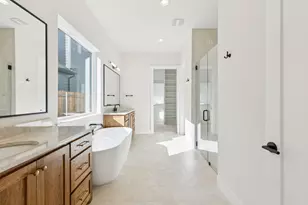 208 Pecan St, Roanoke, TX 76262 - Photo 19