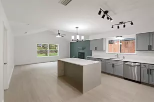 2024 Oakmeadow St, Bedford, TX 76021 - Photo 5