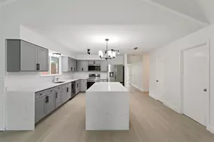 2024 Oakmeadow St, Bedford, TX 76021 - Photo 7