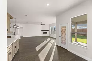 43 Magpie St, Joshua, TX 76058 - Photo 9