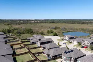 816 Adair Dr, Aubrey, TX 76227 - Photo 31