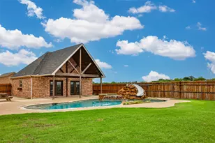 1218 Walter St, Lindsay, TX 76240 - Photo 3