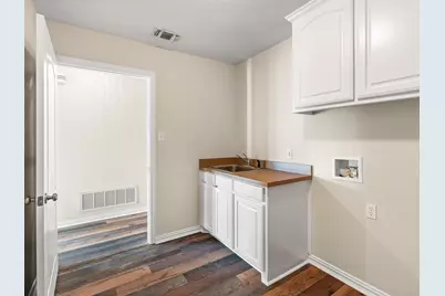 3905 Bonita Court, Granbury, TX 76049 - Photo 7