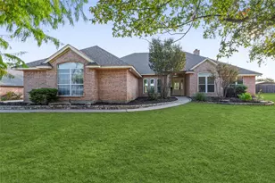 3905 Bonita Ct, Granbury, TX 76049 - Photo 1