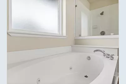 3905 Bonita Court, Granbury, TX 76049 - Photo 21