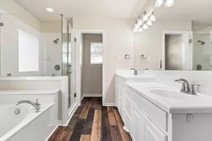 3905 Bonita Ct, Granbury, TX 76049 - Photo 19