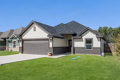 924 Colorado River Drive, Granbury, TX 76048 - Photo 1