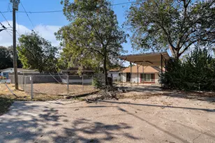 116 Lake Shore Trail, Whitney, TX 76692 - Photo 15