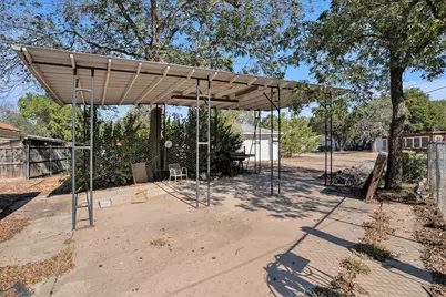 116 Lakeshore Trail, Whitney, TX 76692 - Photo 11