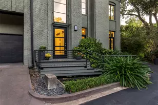 4678 Christopher Pl, Dallas, TX 75204 - Photo 3