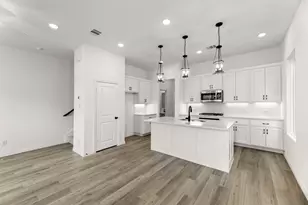 709 Kerrville Ln, Plano, TX 75075 - Photo 5