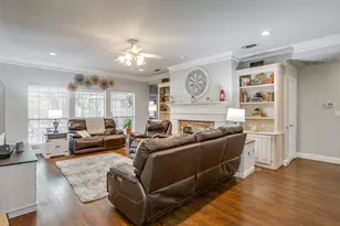 205 Highland Dr, Aledo, TX 76008 - Photo 9