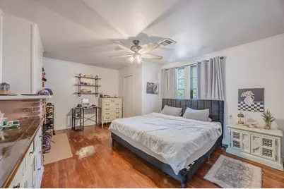 207 E Wilson Avenue, Whitney, TX 76692 - Photo 11