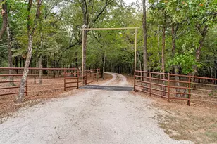 11349 S Fm 372, Valley View, TX 76272 - Photo 3