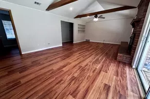 3609 Glenmont Dr, Fort Worth, TX 76133 - Photo 9