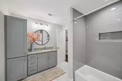 9227 Whitehurst Drive, Dallas, TX 75243 - Photo 23