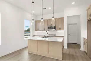 705 Kerrville Ln, Plano, TX 75075 - Photo 3