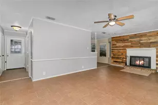 1602 Spring Branch Dr, Cleburne, TX 76033 - Photo 5