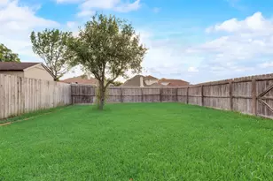 2307 Stratford Dr, Mesquite, TX 75150 - Photo 17