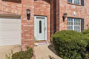 5229 Cedar View Ct, Watauga, TX 76137 - Photo 3