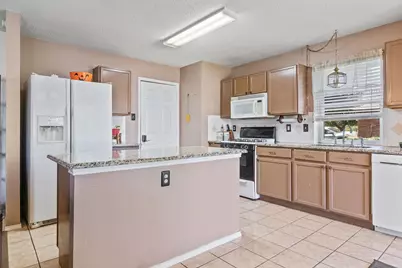 5229 Cedar View Court, Watauga, TX 76137 - Photo 9