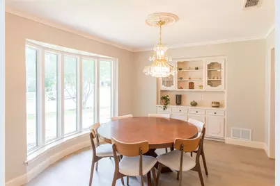 2725 Regal Road, Plano, TX 75075 - Photo 9