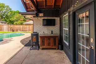 2725 Regal Rd, Plano, TX 75075 - Photo 35