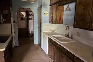 311 Casas Del Sur St, Granbury, TX 76049 - Photo 7