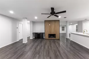 7018 Lake Jackson Dr, Arlington, TX 76002 - Photo 17