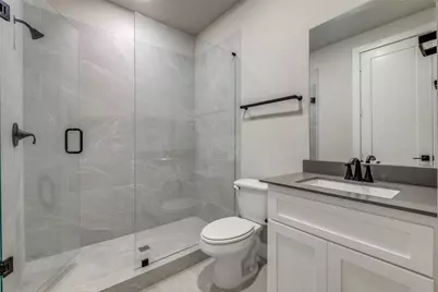 2452 Carmelita Street, Dallas, TX 75212 - Photo 15