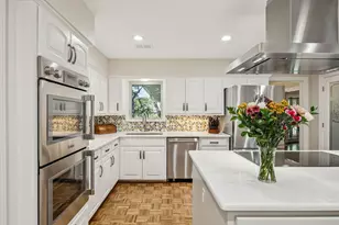 4708 Sugar Mill Rd, Dallas, TX 75244 - Photo 11