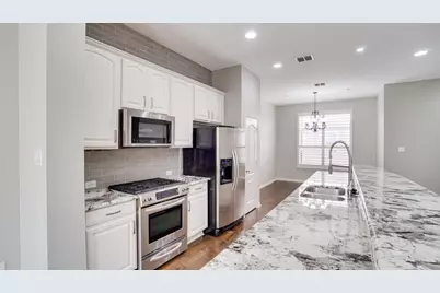 15846 Breedlove Place #152, Addison, TX 75001 - Photo 7