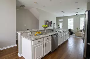 15846 Breedlove Pl, Addison, TX 75001 - Photo 7