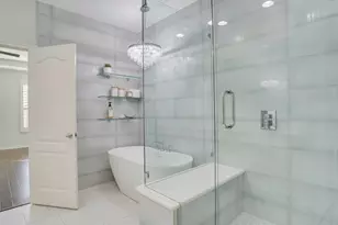 15846 Breedlove Pl, Addison, TX 75001 - Photo 17