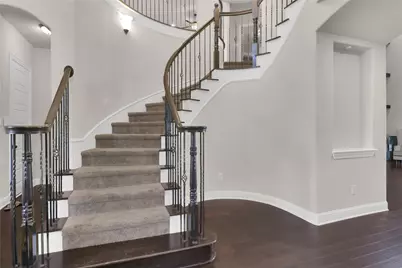 2523 Melissa Dianne Drive, Arlington, TX 76001 - Photo 5