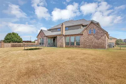 2523 Melissa Dianne Drive, Arlington, TX 76001 - Photo 33