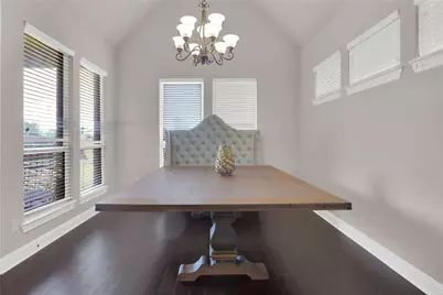 2523 Melissa Dianne Drive, Arlington, TX 76001 - Photo 17