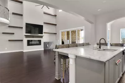 2523 Melissa Dianne Drive, Arlington, TX 76001 - Photo 9