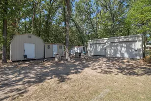 215 N Oaks Dr, Grand Saline, TX 75140 - Photo 17