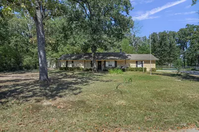 215 N Oaks Drive, Grand Saline, TX 75140 - Photo 3