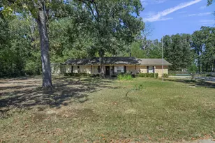 215 N Oaks Dr, Grand Saline, TX 75140 - Photo 3