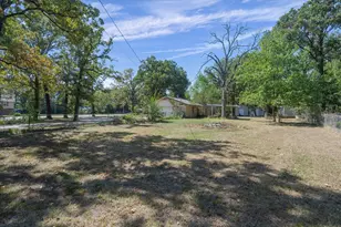 215 N Oaks Dr, Grand Saline, TX 75140 - Photo 15