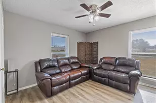 14391 US-75, Van Alstyne, TX 75495 - Photo 21